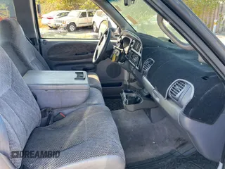 1998 Dodge 3500 with VIN 1B7MC33W4WJ170987, listed as a Copart auction lot 78019324 with 216,753 mi miles and Salvage Title. Bid and sale history available at carsss.com. Image 5.