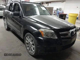 2012 Mercedes-Benz GLK with VIN WDCGG5GB3CF906668, listed as a IAAI auction lot 41680363 with 135,744 mi miles. Bid and sale history available at carsss.com. Image 1.