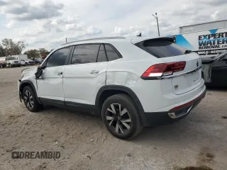 2022 Volkswagen Atlas SE with VIN 1V2LC2CA9NC209830, listed as a Copart auction lot 77863234 with 44,934 mi miles and Non repairable. Bid and sale history available at DreamBid. Image 2.