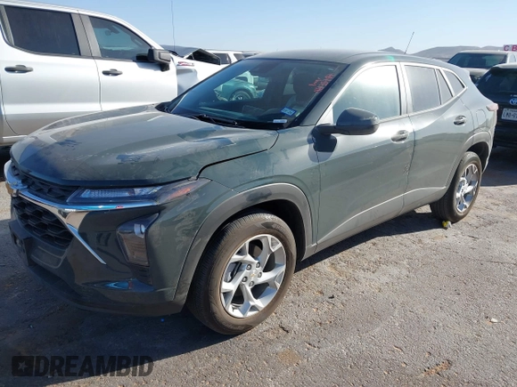 2025 Chevrolet Trax LS with VIN KL77LFEP8SC066146, listed as a IAAI auction lot 41735717 with 8,784 mi miles and . Bid and sale history available at DreamBid. Image 2.