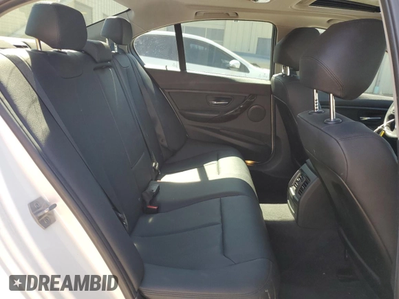 2015 BMW 3 Series 320i xDrive with VIN WBA3C3G56FNT51933, listed as a Copart auction lot 52013535 with 102,826 mi miles and Salvage Title. Bid and sale history available at carsss.com. Image 10.