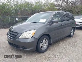 2007 Honda Odyssey EX-L with VIN 5FNRL38767B406636, listed as a IAAI auction lot 42032947 with 228,139 mi miles and . Bid and sale history available at carsss.com. Image 20.