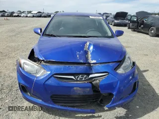 2012 Hyundai Accent GLS z VIN KMHCT4AE9CU119518, wystawiony jako Copart lot #57085605 z przebiegiem 118 444 mil mil oraz Tytuł czysty. Historia ofert i sprzedaży dostępna na DreamBid. Obrazek 5.