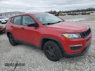 2020 Jeep Compass Sport z VIN 3C4NJCABXLT166098, wystawiony jako Copart lot #50807445 z przebiegiem 87 719 mil mil oraz Szkoda całkowita • Salvage title. Historia ofert i sprzedaży dostępna na DreamBid. Obrazek 4.