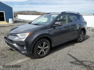 2017 Toyota RAV4 XLE with VIN JTMRFREV9HJ169552, listed as a Copart auction lot 48362205 with 115,274 mi miles and Salvage Title. Bid and sale history available at carsss.com. Image 1.