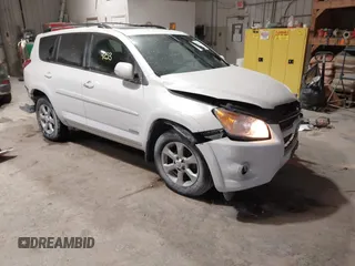 2011 Toyota RAV4 Ltd with VIN 2T3DK4DV3BW045652, listed as a IAAI auction lot 41399253 with 221,225 mi miles. Bid and sale history available at carsss.com. Image 1.