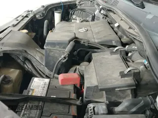 2012 Toyota Sienna XLE z VIN 5TDYK3DC6CS241694, wystawiony jako IAAI lot #43476889 z przebiegiem 226 820 mil mil oraz . Historia ofert i sprzedaży dostępna na DreamBid. Obrazek 19.