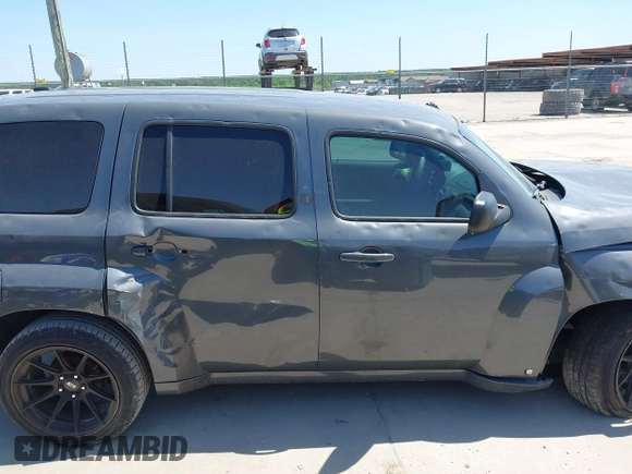 2008 Chevrolet HHR LS with VIN 3GNDA13D68S640485, listed as a IAAI auction lot 41994948 with 174,856 mi miles and . Bid and sale history available at DreamBid. Image 14.