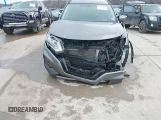 2017 Nissan Rogue SL with VIN JN8AT2MV4HW258998, listed as a IAAI auction lot 41623458 with 76,904 mi miles and . Bid and sale history available at carsss.com. Image 18.