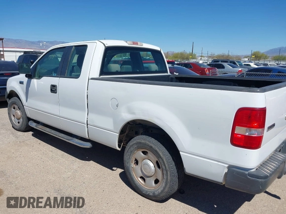 2007 Ford F-150 STX with VIN 1FTRX12W67NA51557, listed as a IAAI auction lot 41799858 with 107,210 mi miles and . Bid and sale history available at DreamBid. Image 3.