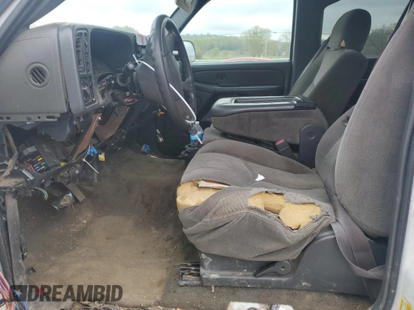 2007 Chevrolet Silverado 1500HD LT1 with VIN 1GCGK13U17F104419, listed as a Copart auction lot 52756125 with 331,848 mi miles and Clean Title. Bid and sale history available at DreamBid. Image 7.