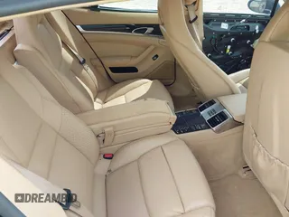 2013 Porsche Panamera 4S z VIN WP0AB2A71DL061108, wystawiony jako IAAI lot #42063281 z przebiegiem 90 100 mil mil oraz . Historia ofert i sprzedaży dostępna na DreamBid. Obrazek 8.