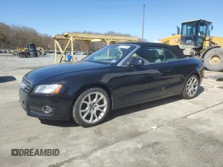 2011 Audi A5 Premium z VIN WAUCFAFH6BN005401, wystawiony jako Copart lot #53124735 z przebiegiem 122 215 mil mil oraz Szkoda całkowita • Salvage title. Historia ofert i sprzedaży dostępna na DreamBid. Obrazek 1.