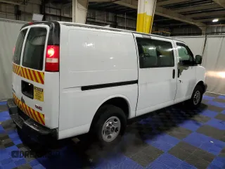 2010 GMC Savana Cargo Van with VIN 1GTZGFBA3A1159280, listed as a Copart auction lot 85901524 with 188,805 mi miles and Clean Title. Bid and sale history available at carsss.com. Image 3.