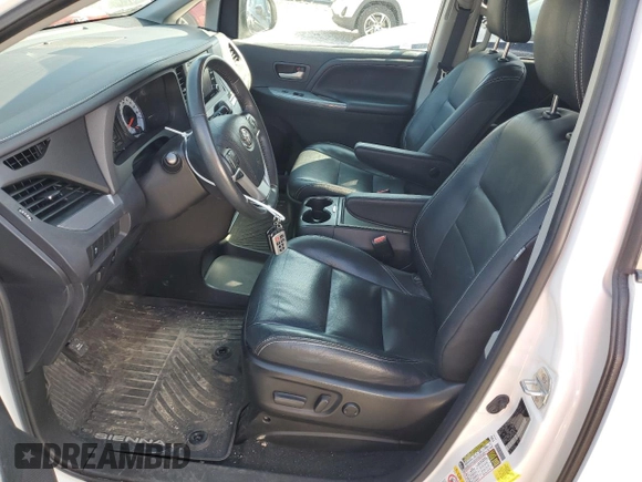 2018 Toyota Sienna SE with VIN 5TDXZ3DC6JS934883, listed as a Copart auction lot 47573264 with 123,524 mi miles and Salvage title. Bid and sale history available at DreamBid. Image 7.