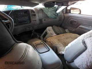 1997 GMC Sierra 1500 z VIN 2GTEK19RXV1501674, wystawiony jako Copart lot #59061595 z przebiegiem 138 998 mil mil oraz Szkoda całkowita • Salvage title. Historia ofert i sprzedaży dostępna na DreamBid. Obrazek 8.