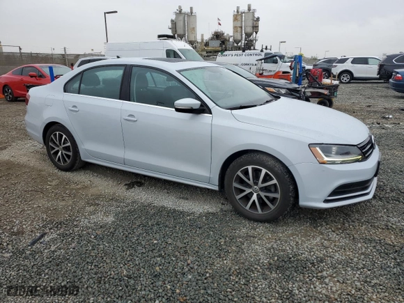 2017 Volkswagen Jetta 1.4T SE with VIN 3VWDB7AJ9HM272547, listed as a Copart auction lot 51136745 with 47,757 mi miles and Salvage Title. Bid and sale history available at carsss.com. Image 4.