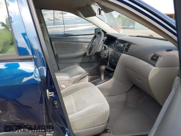 2005 Toyota Corolla CE z VIN 1NXBR32EX5Z358128, wystawiony jako IAAI lot #42451116 z przebiegiem 292 034 mil mil oraz . Historia ofert i sprzedaży dostępna na DreamBid. Obrazek 5.