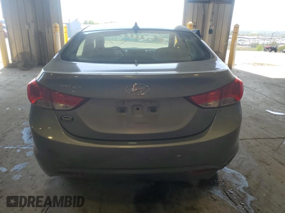 2012 Hyundai Elantra Limited z VIN KMHDH4AE6CU200000, wystawiony jako Copart lot #54315775 z przebiegiem 23 709 mil mil oraz Szkoda całkowita • Salvage title. Historia ofert i sprzedaży dostępna na DreamBid. Obrazek 6.