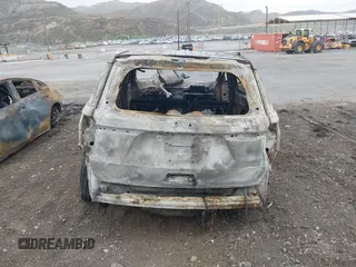 2019 Ford Explorer XLT z VIN 1FM5K7D82KGA09524, wystawiony jako IAAI lot #42397174 z przebiegiem Nie podano mil oraz . Historia ofert i sprzedaży dostępna na DreamBid. Obrazek 16.