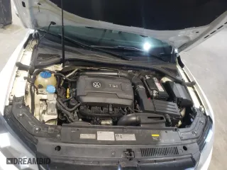 2015 Volkswagen Passat 1.8T Limited Edition with VIN 1VWAT7A33FC082226, listed as a Copart auction lot 52008225 with 185,941 mi miles and Clean Title. Bid and sale history available at carsss.com. Image 13.