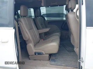 2011 Chrysler Town & Country Touring L z VIN 2A4RR8DG4BR616693, wystawiony jako IAAI lot #42492944 z przebiegiem 159 825 mil mil oraz . Historia ofert i sprzedaży dostępna na DreamBid. Obrazek 8.