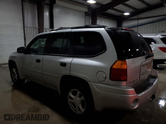 2007 GMC Envoy SLT with VIN 1GKDT13S572310014, listed as a Copart auction lot 44322845 with 152,489 mi miles and Salvage Title. Bid and sale history available at carsss.com. Image 2.