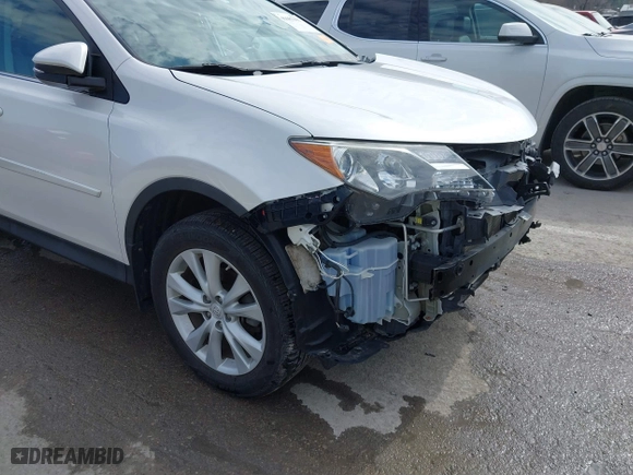 2014 Toyota RAV4 Limited with VIN 2T3DFREV1EW180066, listed as a IAAI auction lot 41687055 with 58,320 mi miles. Bid and sale history available at carsss.com. Image 21.