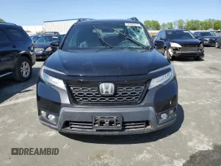 2019 Honda Passport Touring with VIN 5FNYF7H90KB000193, listed as a Copart auction lot 52402915 with 120,968 mi miles and Salvage title. Bid and sale history available at DreamBid. Image 5.