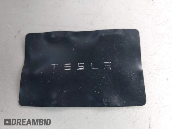 2023 Tesla Model 3 z VIN 5YJ3E1EA3PF435158, wystawiony jako IAAI lot #42356031 z przebiegiem 41 408 mil mil oraz . Historia ofert i sprzedaży dostępna na DreamBid. Obrazek 11.