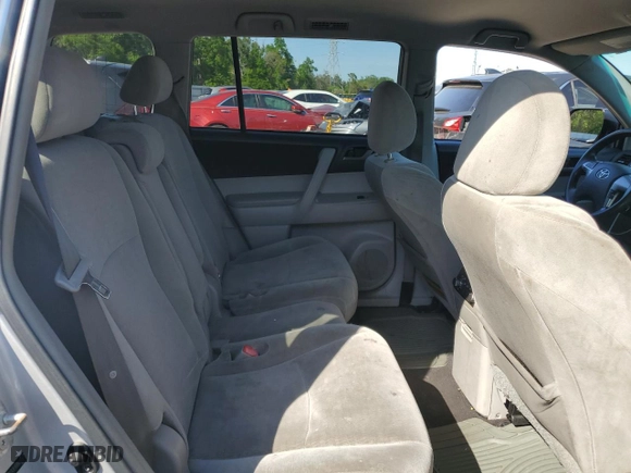 2011 Toyota Highlander with VIN 5TDZA3EH5BS010561, listed as a Copart auction lot 50396555 with 190,425 mi miles and Salvage Title. Bid and sale history available at carsss.com. Image 11.
