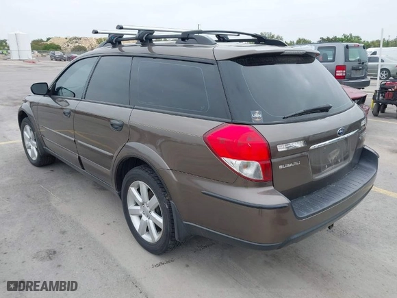 2008 Subaru Outback (Natl) i with VIN 4S4BP61C686352262, listed as a IAAI auction lot 41931956 with 161,022 mi miles. Bid and sale history available at carsss.com. Image 3.