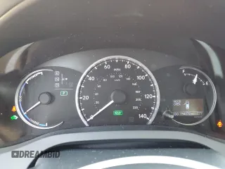 2011 Lexus CT 200h z VIN JTHKD5BH2B2032936, wystawiony jako Copart lot #59354025 z przebiegiem 194 072 mil mil oraz Szkoda całkowita • Salvage title. Historia ofert i sprzedaży dostępna na DreamBid. Obrazek 9.