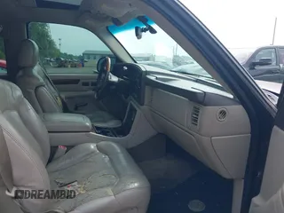 2002 Cadillac Escalade z VIN 1GYEK63N02R201402, wystawiony jako IAAI lot #42281859 z przebiegiem Nie podano mil oraz . Historia ofert i sprzedaży dostępna na DreamBid. Obrazek 5.
