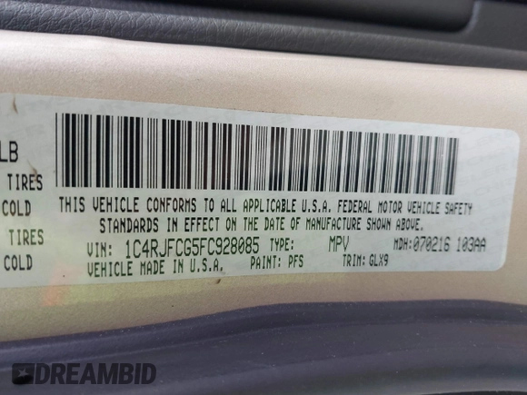 2015 Jeep Grand Cherokee Overland with VIN 1C4RJFCG5FC928085, listed as a IAAI auction lot 41540870 with 93,846 mi miles. Bid and sale history available at carsss.com. Image 9.