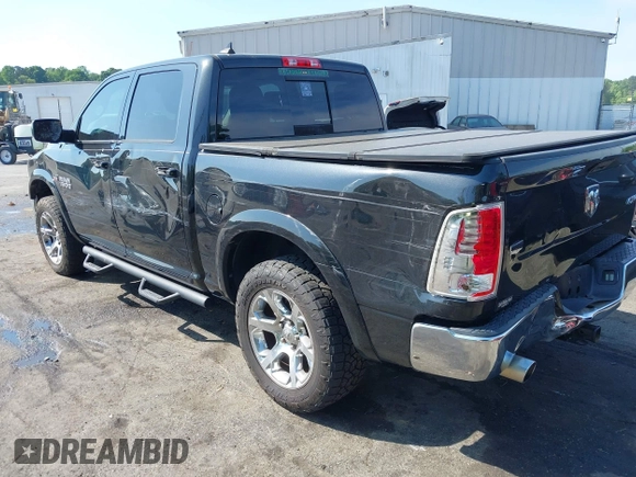 2016 Ram 1500 Laramie z VIN 1C6RR7NT4GS397534, wystawiony jako IAAI lot #42159199 z przebiegiem 120 322 mil mil oraz . Historia ofert i sprzedaży dostępna na DreamBid. Obrazek 3.