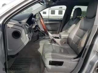2004 Porsche Cayenne with VIN WP1AA29P54LA23905, listed as a Copart auction lot 46808945 with 232,504 mi miles and Clean Title. Bid and sale history available at carsss.com. Image 7.