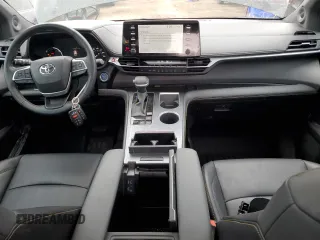2024 Toyota Sienna LE with VIN 5TDCSKFC6RS110338, listed as a Copart auction lot 78694384 with 12,770 mi miles and Salvage Title. Bid and sale history available at carsss.com. Image 8.