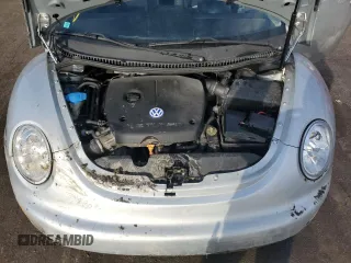 2000 Volkswagen Beetle GLS z VIN 3VWCD21C2YM409242, wystawiony jako Copart lot #46658435 z przebiegiem 90 038 mil mil oraz Szkoda całkowita • Salvage title. Historia ofert i sprzedaży dostępna na DreamBid. Obrazek 12.