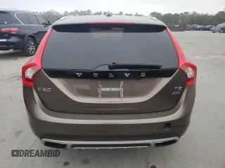 2016 Volvo V60 Cross Country T5 with VIN YV4612HK8G1003514, listed as a Copart auction lot 44733845 with 117,810 mi miles and Clean Title. Bid and sale history available at carsss.com. Image 6.