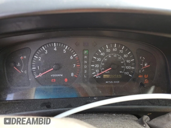 1998 Toyota Sienna LE with VIN 4T3ZF13C8WU026660, listed as a Copart auction lot 76808324 with 305,832 mi miles and Salvage Title. Bid and sale history available at carsss.com. Image 9.