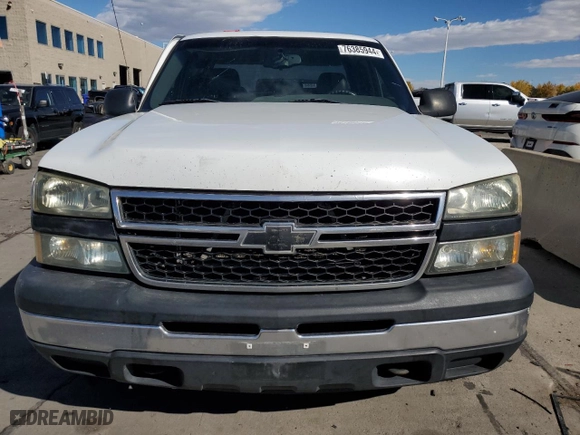 2006 Chevrolet Silverado 1500 Classic Work Truck with VIN 1GCEC19V56E188981, listed as a Copart auction lot 76385944 with 255,554 mi miles and Salvage Title. Bid and sale history available at carsss.com. Image 5.