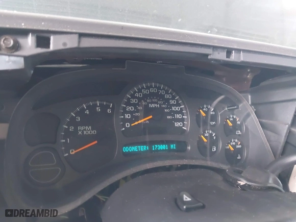 2003 Chevrolet Tahoe LS with VIN 1GNEC13T83R282176, listed as a IAAI auction lot 41815032 with 173,001 mi miles. Bid and sale history available at carsss.com. Image 7.