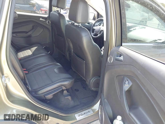 2013 Ford Escape Titanium with VIN 1FMCU0J94DUB06332, listed as a IAAI auction lot 41824742 with 92,633 mi miles. Bid and sale history available at carsss.com. Image 8.
