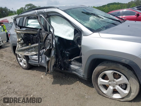 2019 Jeep Compass Latitude with VIN 3C4NJCBB3KT851086, listed as a IAAI auction lot 42248059 with 149,351 mi miles and . Bid and sale history available at DreamBid. Image 6.