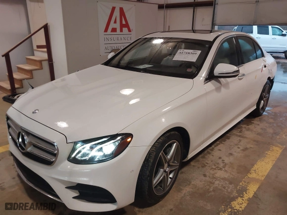 2017 Mercedes-Benz E-Class E 300 Luxury with VIN WDDZF4KB0HA017842, listed as a IAAI auction lot 41718309 with 110,666 mi miles. Bid and sale history available at carsss.com. Image 21.