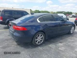 2019 Jaguar XE 25t Premium with VIN SAJAD4FX4KCP47267, listed as a IAAI auction lot 42113311 with 63,914 mi miles. Bid and sale history available at carsss.com. Image 4.