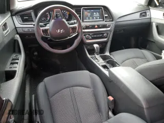 2019 Hyundai Sonata SE with VIN 5NPE24AF1KH776007, listed as a Copart auction lot 70625674 with 65,278 mi miles and Non Repairable. Bid and sale history available at DreamBid. Image 8.