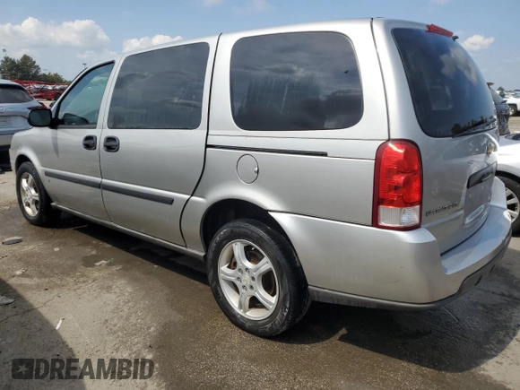 2008 Chevrolet Uplander LS with VIN 1GNDV23138D139490, listed as a Copart auction lot 70495214 with 169,097 mi miles and Salvage Title. Bid and sale history available at carsss.com. Image 2.