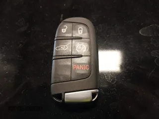 2020 Jeep Grand Cherokee Altitude z VIN 1C4RJFAG5LC375419, wystawiony jako IAAI lot #41936395 z przebiegiem 37 035 mil mil oraz . Historia ofert i sprzedaży dostępna na DreamBid. Obrazek 11.